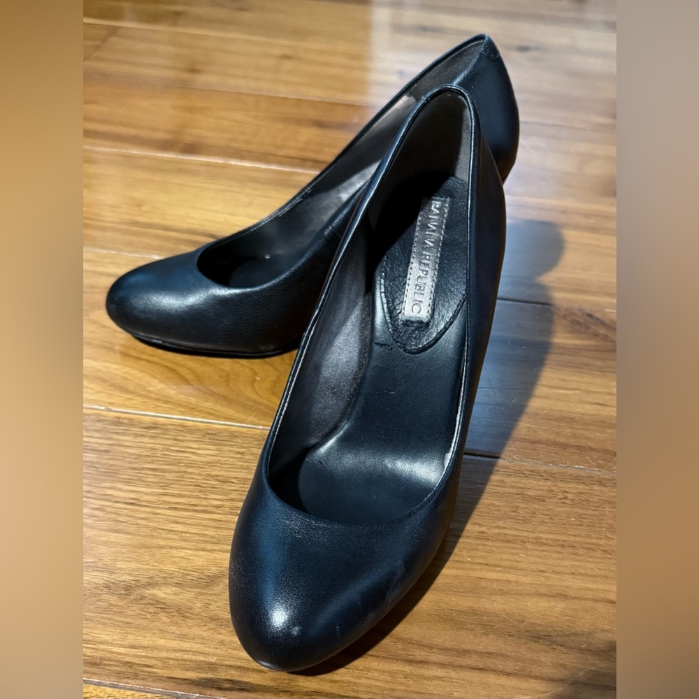 Banana Republic Black Leather Heels